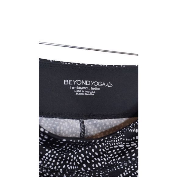 Beyond Yoga‎ Sz Small/Medium Legging Black Swirl Dot Stretch - Picture 3 of 4
